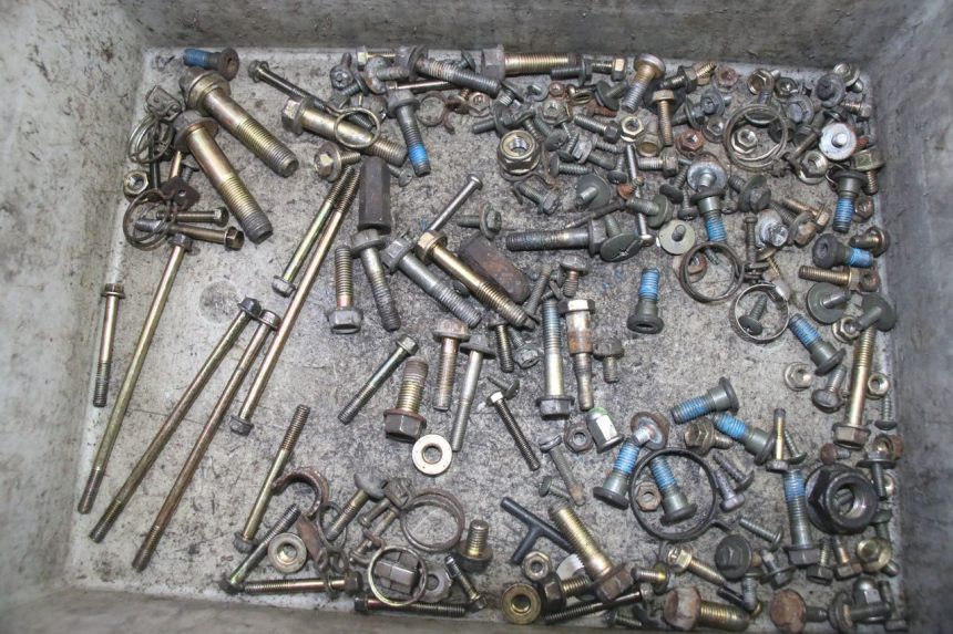 photo de TORNILLOS KYMCO GRAND DINK 125 (2008 - 2014) - Vista principal