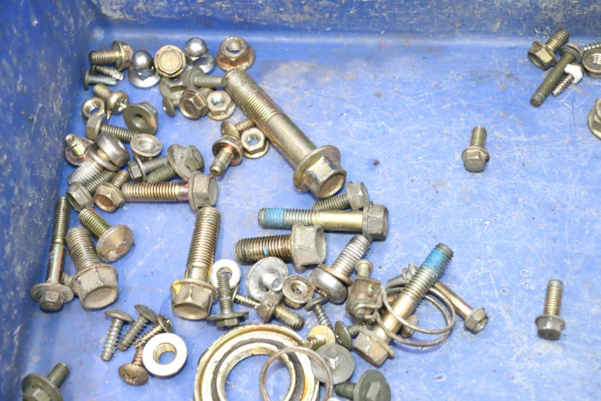 photo de TORNILLOS KYMCO GRAND DINK 125 (2008 - 2014) - Vista general del producto