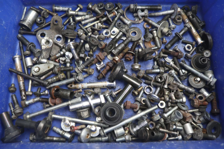 photo de TORNILLOS SUZUKI GSX F GSXF 750 (1988 - 1998) - Vista principal
