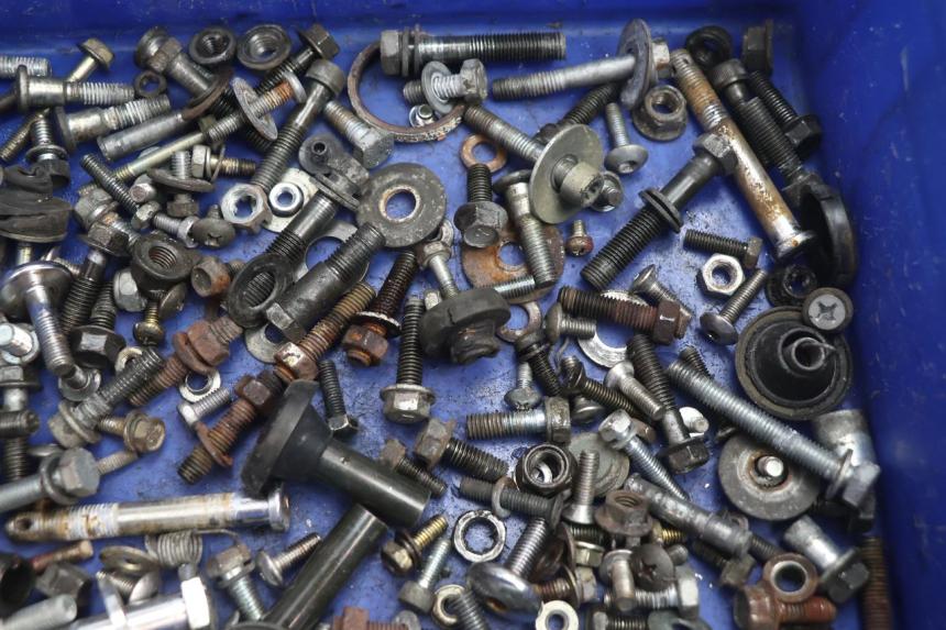 photo de TORNILLOS SUZUKI GSX F GSXF 750 (1988 - 1998) - Zoom estado de uso