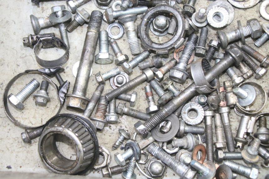 photo de TORNILLOS HONDA CR 85 (2003 - 2007) - Otra perspectiva