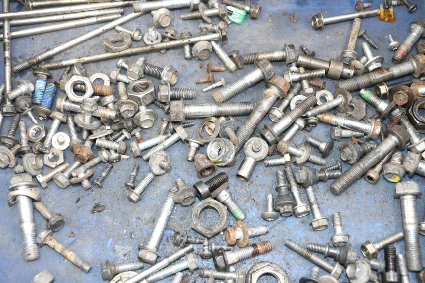 photo de TORNILLOS HONDA FES S-WING SWING 125 (2007 - 2015) - Detalle de la pieza