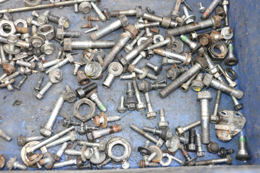 photo de TORNILLOS HONDA FES S-WING SWING 125 (2007 - 2015) - Zoom estado de uso