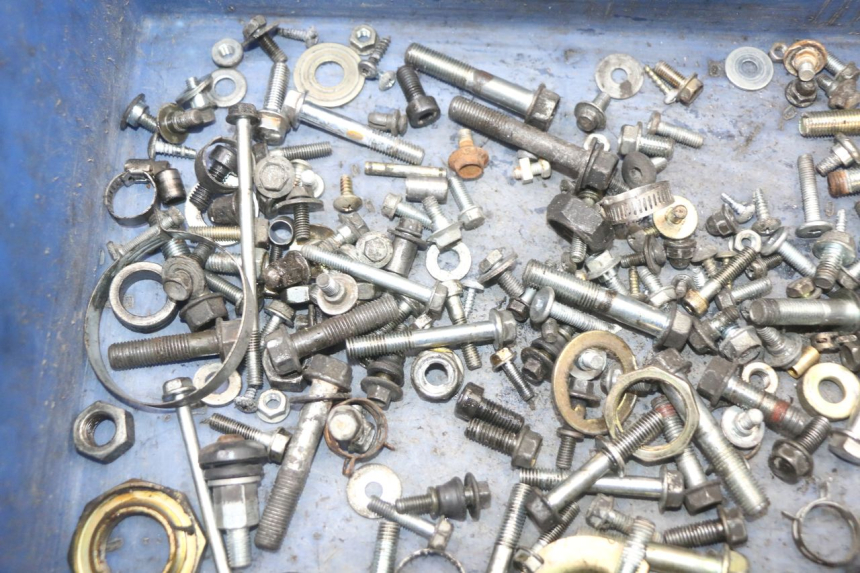 photo de TORNILLOS HONDA NES AROBASE 125 (2000 - 2003) - Detalle de la pieza