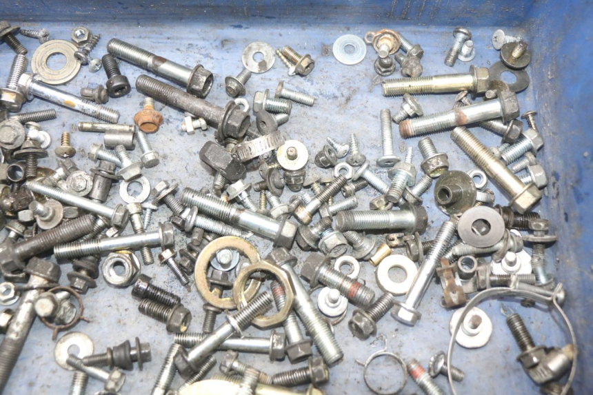 photo de TORNILLOS HONDA NES AROBASE 125 (2000 - 2003) - Zoom estado de uso