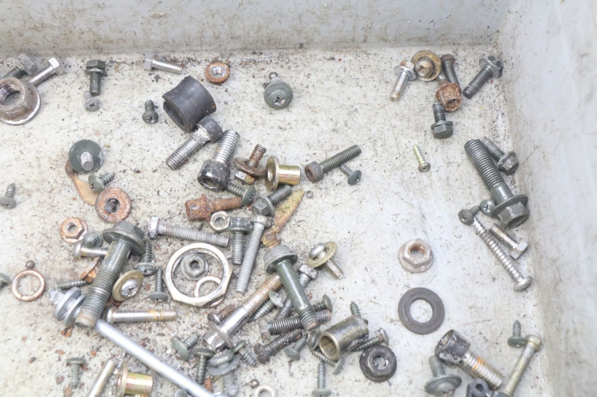 photo de BOLSA DE TORNILLERÍA TORNILLO KEEWAY HURRICANE 50 (2006 - 2019) - Detalle de la pieza