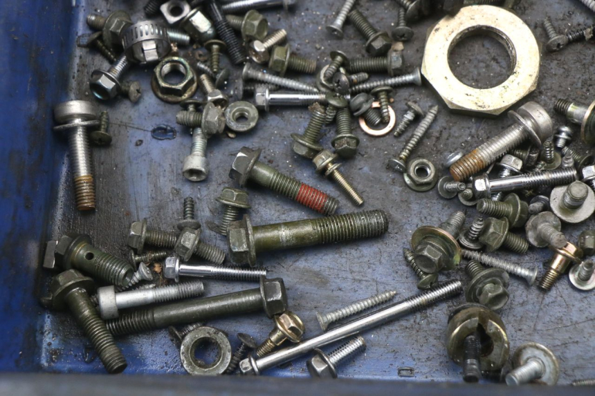 photo de BOLSA DE TORNILLERÍA TORNILLO SYM JET 14 4T 50 (2018 - 2022) - Detalle de la pieza