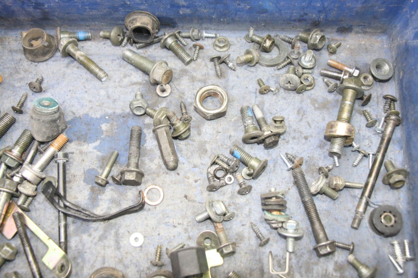 photo de BOLSA DE TORNILLERÍA TORNILLO SYM JET 14 4T 50 (2018 - 2022) - Zoom estado de uso