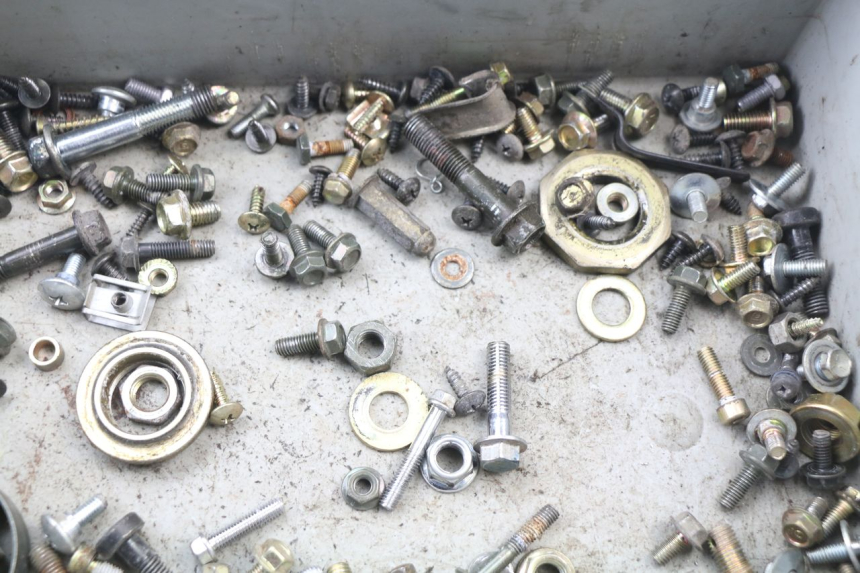 photo de TORNILLOS SYM JET 4 50 (2010 - 2014) - Detalle de la pieza