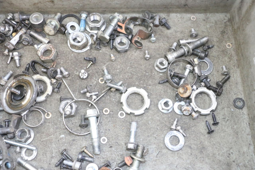 photo de TORNILLOS YAMAHA JOG R 50 (2004 - 2014) - Detalle de la pieza