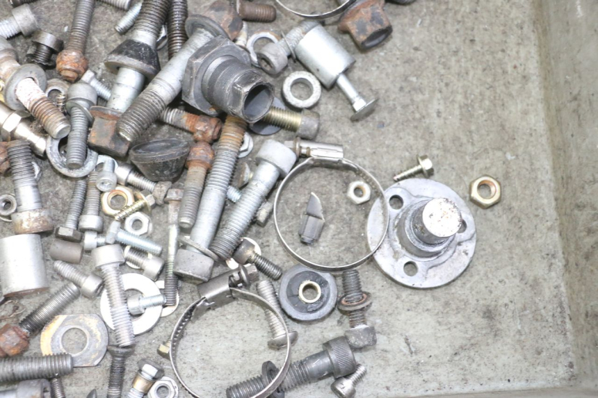 photo de TORNILLOS BMW K 75 RT 750 (1989 - 1997) - Otra perspectiva