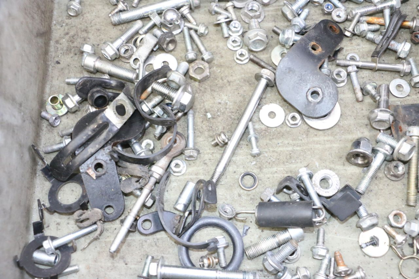 photo de TORNILLOS KEEWAY K-LIGHT KLIGHT 125 (2018 - 2025) - Detalle de la pieza