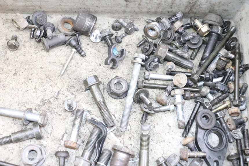 photo de TORNILLOS KYMCO K-PW K-PIPE 50 (2012 - 2017) - Otra perspectiva