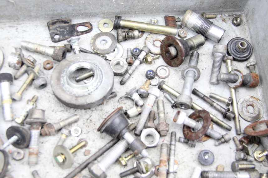 photo de TORNILLOS BMW K100 1000 (1982 - 1990) - Otra perspectiva