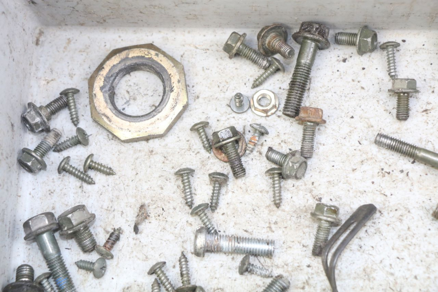 photo de BOLSA DE TORNILLERÍA TORNILLO RIDE KALLIO 50 (2010 - 2019) - Primer plano técnico