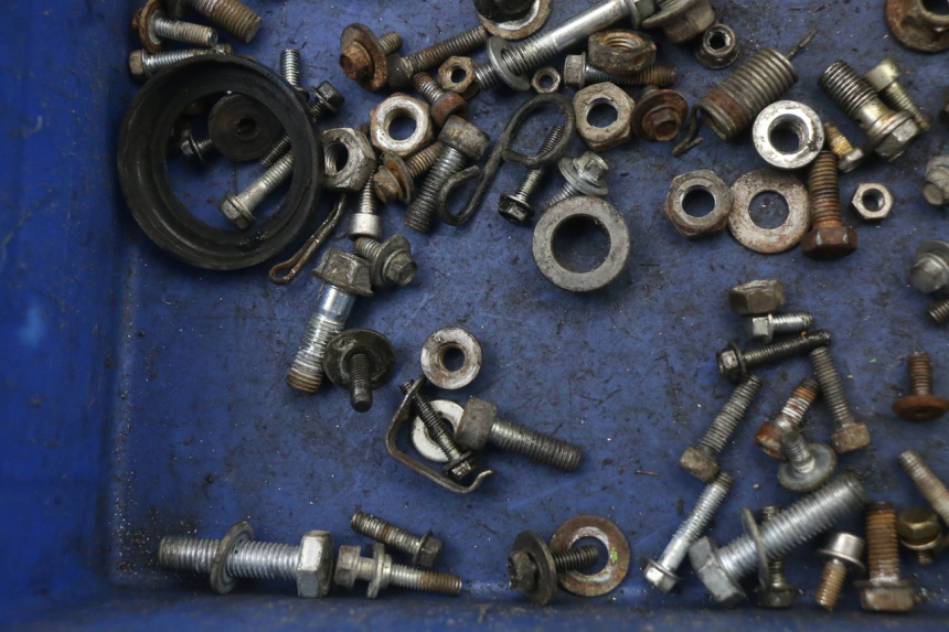 photo de TORNILLOS KAWASAKI KDX 125 (1990 - 1991) - Otra perspectiva