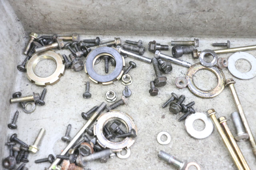 photo de BOLSA DE TORNILLERÍA TORNILLO PEUGEOT KISBEE 4T 50 (2010 - 2017) - Vista general del producto