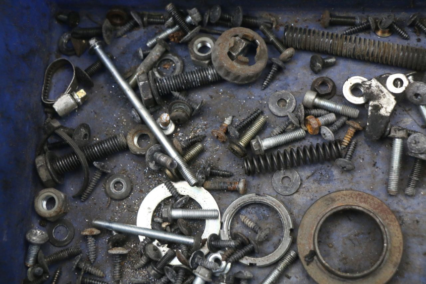 photo de TORNILLOS RENAULT KOURANOS 125 (2001 - 2004) - Detalle de la pieza