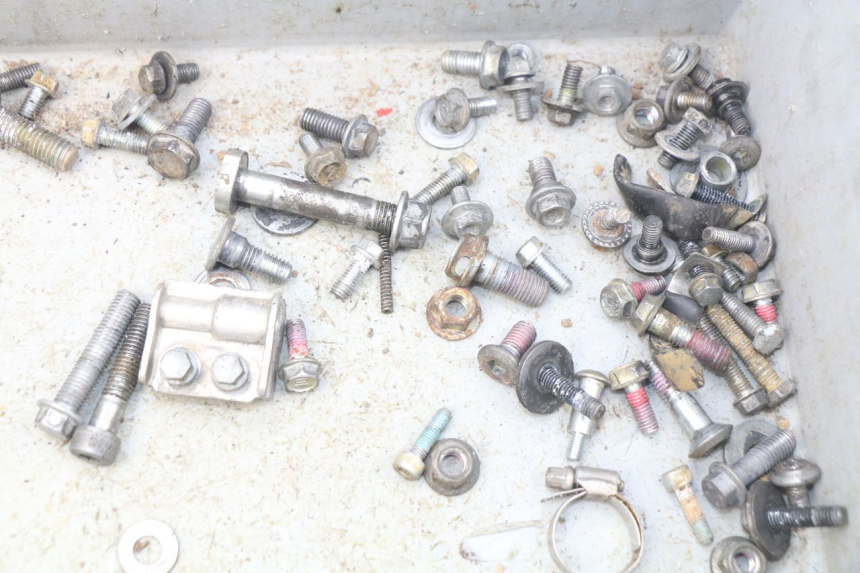 photo de BOLSA DE TORNILLERÍA TORNILLO KAWASAKI KX F KXF 450 (2012 - 2015) - Otra perspectiva