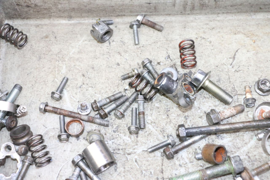 photo de TORNILLOS KAWASAKI KX 65 (2000 - 2019) - Detalle de la pieza