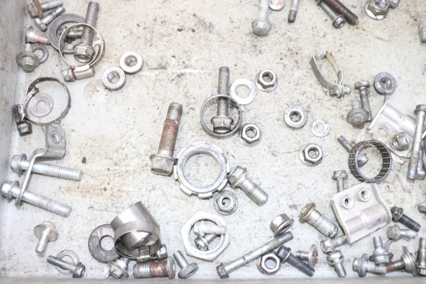 photo de TORNILLOS KAWASAKI KX 85 (2014 - 2021) - Zoom estado de uso