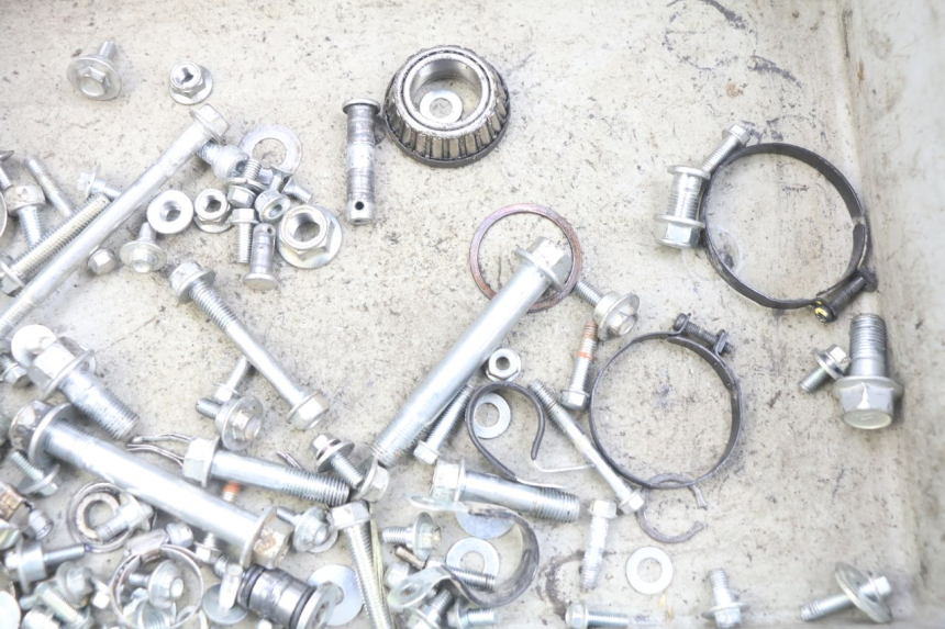 photo de BOLSA DE TORNILLERÍA TORNILLO KAWASAKI KX L 85 (2022 - 2024) - Detalle de la pieza