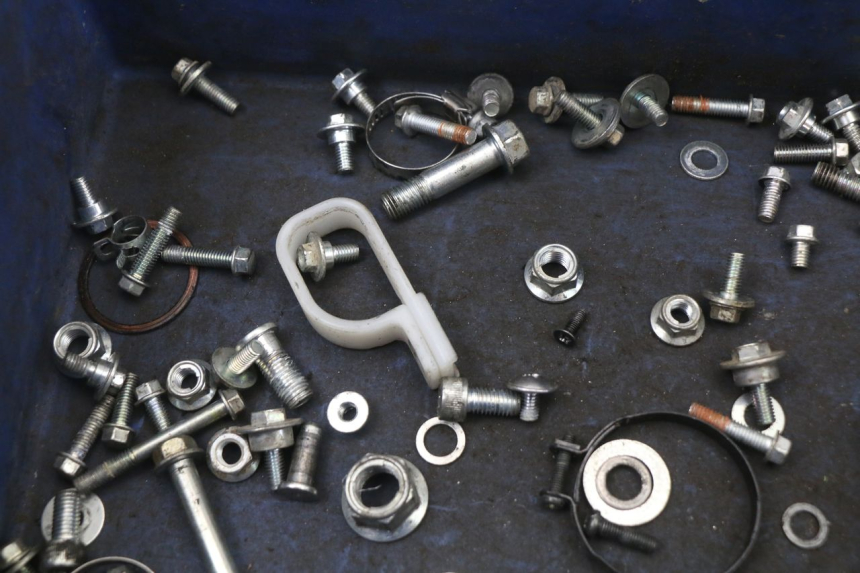 photo de BOLSA DE TORNILLERÍA TORNILLO KAWASAKI KX L 85 (2022 - 2024) - Detalle de la pieza