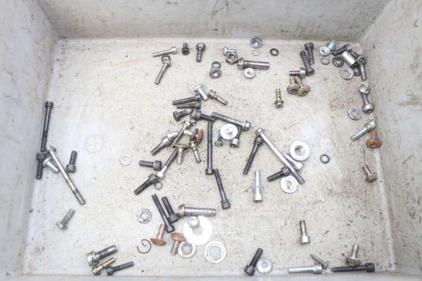 photo de BOLSA DE TORNILLERÍA TORNILLO POCKET BIKE KXD 50 - Detalle de la pieza