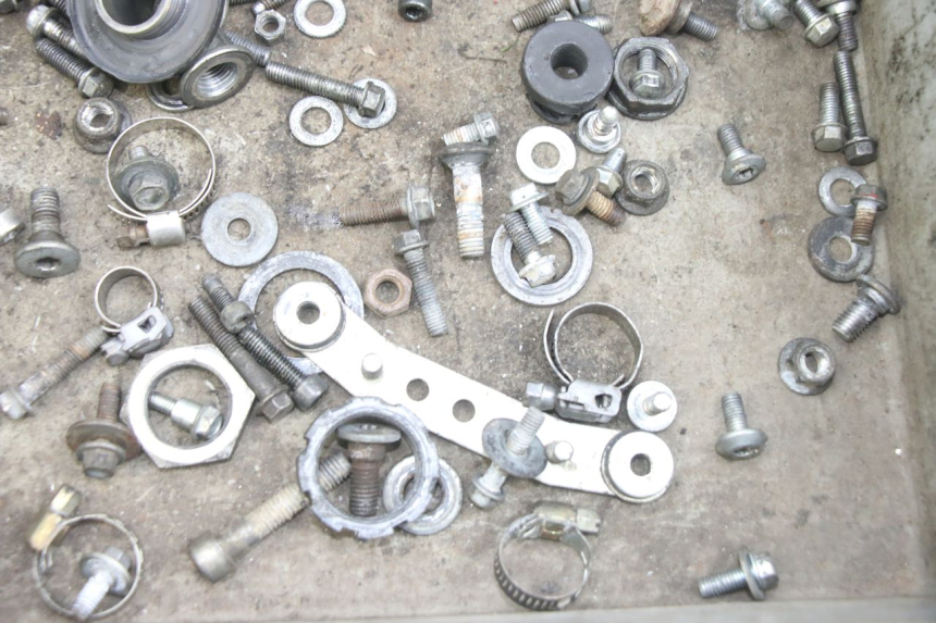 photo de BOLSA DE TORNILLERÍA TORNILLO KAWASAKI KXF KX-F 250 (2012 - 2014) - Zoom estado de uso