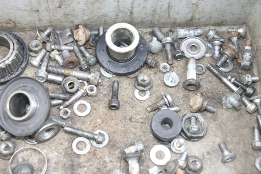 photo de BOLSA DE TORNILLERÍA TORNILLO KAWASAKI KXF KX-F 250 (2012 - 2014) - Otra perspectiva