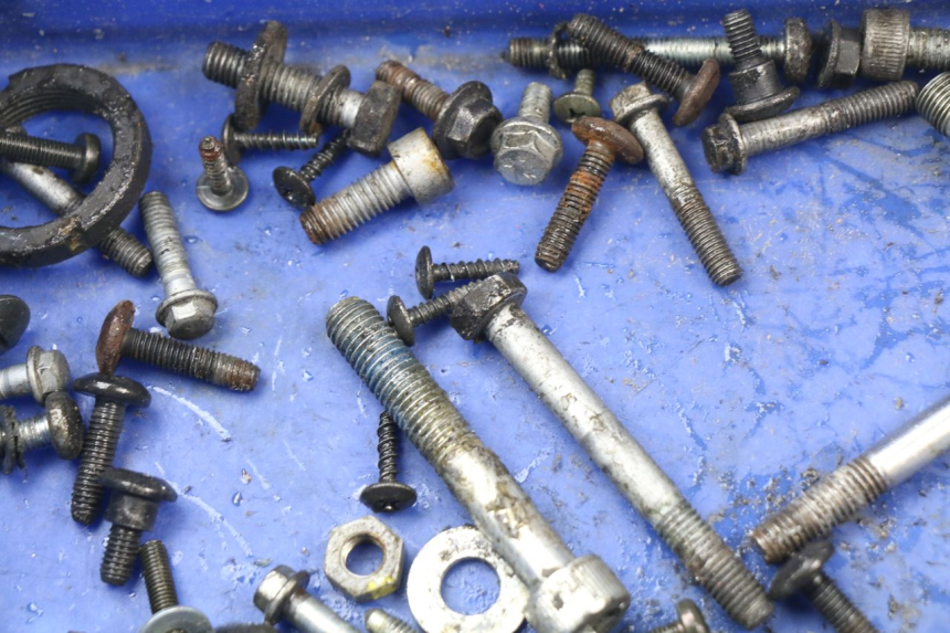 photo de TORNILLOS PIAGGIO LIBERTY 2T 50 (2009 - 2013) - Zoom estado de uso