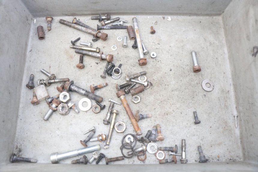 photo de BOLSA DE TORNILLERÍA TORNILLO PIAGGIO LIBERTY 4T 50 (2004 - 2008) - Vista principal