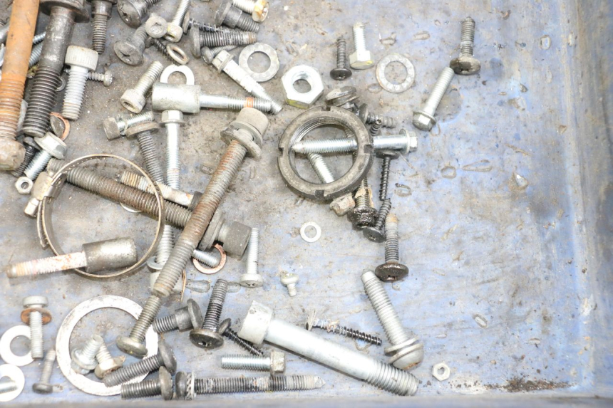 photo de TORNILLOS PIAGGIO LIBERTY 4T 50 (2018 - 2021) - Zoom estado de uso