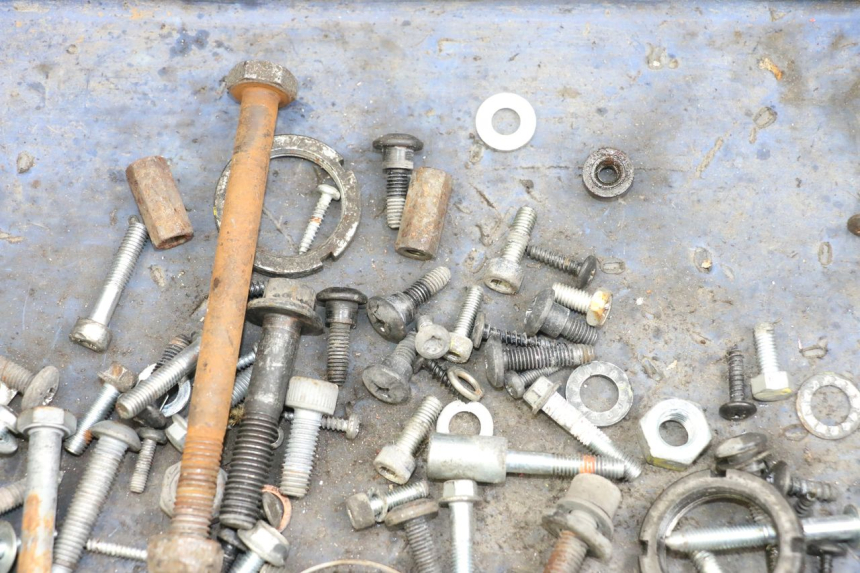 photo de TORNILLOS PIAGGIO LIBERTY 4T 50 (2018 - 2021) - Otra perspectiva