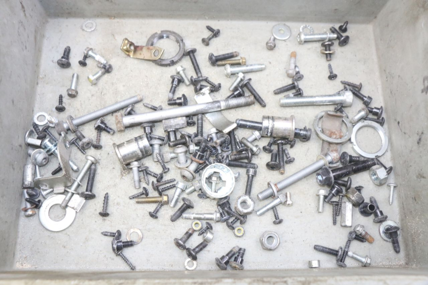 photo de BOLSA DE TORNILLERÍA TORNILLO PIAGGIO LIBERTY IGET 4T 50 (2015 - 2020) - Detalle de la pieza