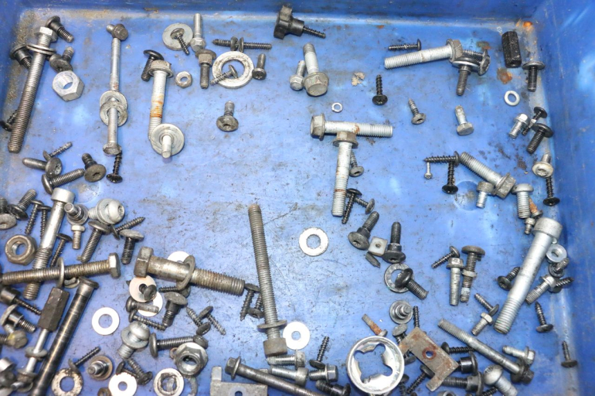 photo de TORNILLOS PIAGGIO LIBERTY IGET 4T 50 (2021 - 2025) - Vista general del producto