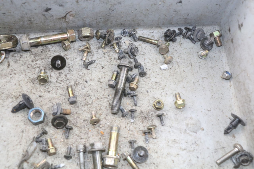 photo de TORNILLOS KYMCO LIKE 2T 50 (2009 - 2018) - Otra perspectiva