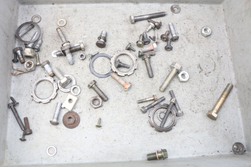 photo de BOLSA DE TORNILLERÍA TORNILLO PEUGEOT LUDIX 50 (2008 - 2017) - Detalle de la pieza