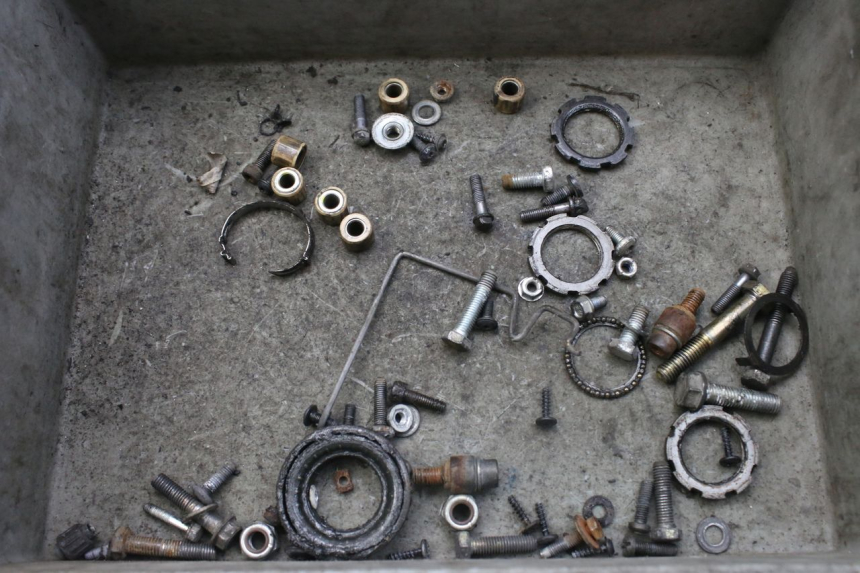 photo de BOLSA DE TORNILLERÍA TORNILLO PEUGEOT LUDIX 50 (2008 - 2017) - Vista principal