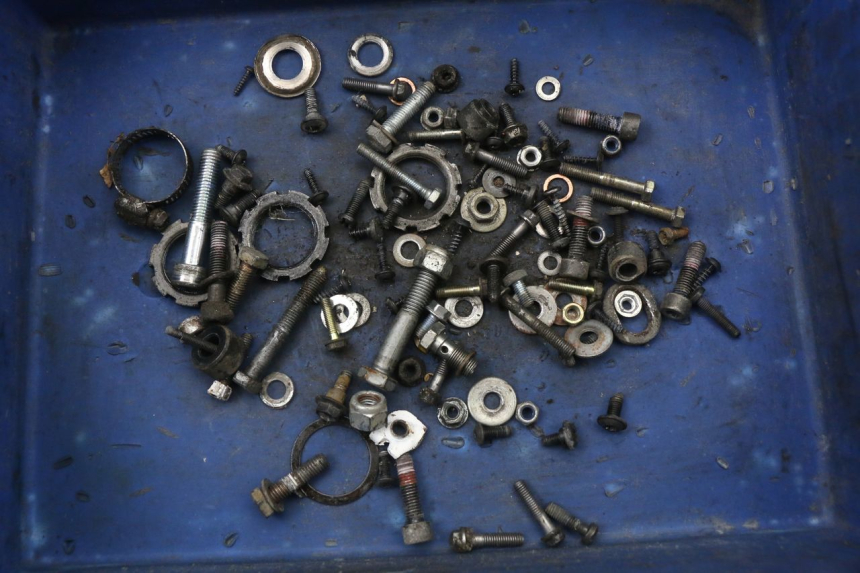 photo de BOLSA DE TORNILLERÍA TORNILLO PEUGEOT LUDIX 50 (2005 - 2007) - Vista principal