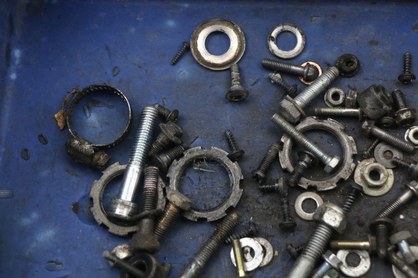 photo de BOLSA DE TORNILLERÍA TORNILLO PEUGEOT LUDIX 50 (2005 - 2007) - Detalle de la pieza