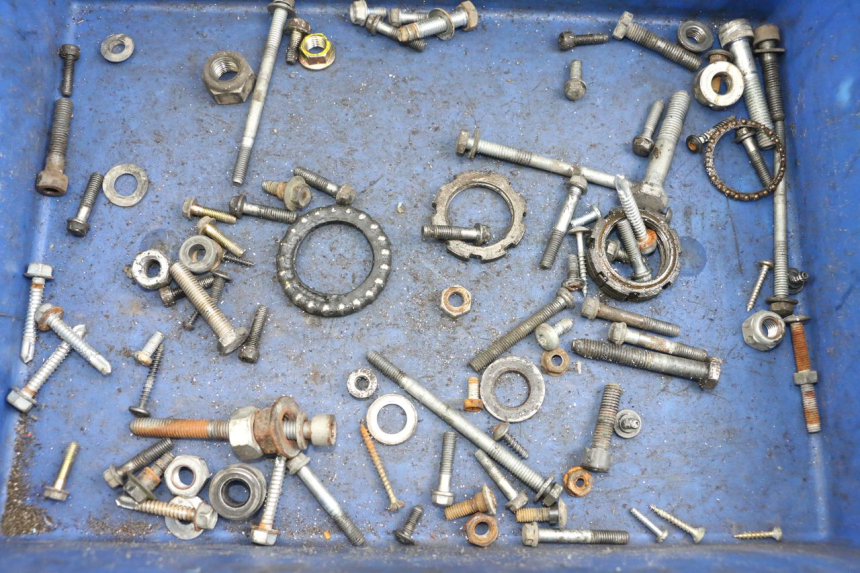 photo de BOLSA DE TORNILLERÍA TORNILLO PEUGEOT LUDIX 50 (2008 - 2017) - Detalle de la pieza