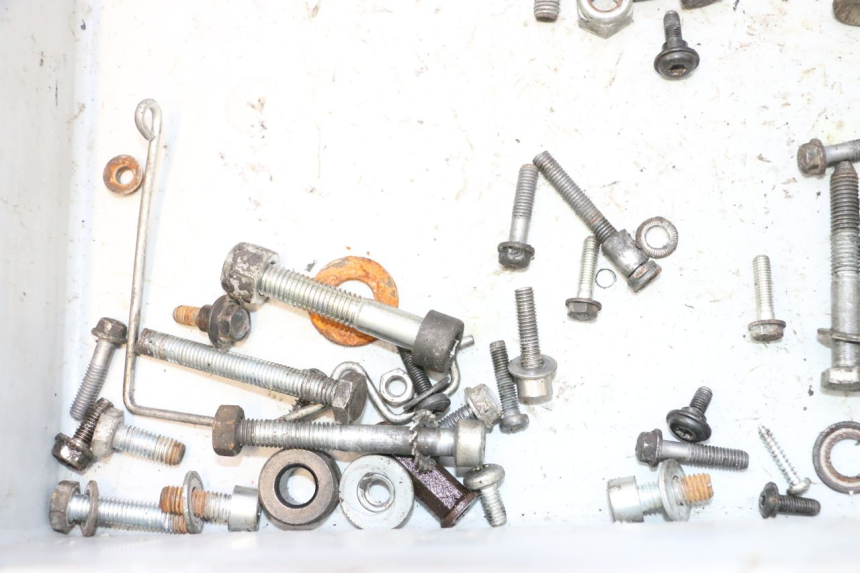 photo de BOLSA DE TORNILLERÍA TORNILLO PEUGEOT LUDIX SNAKE 2T 50 (2004 - 2014) - Primer plano técnico