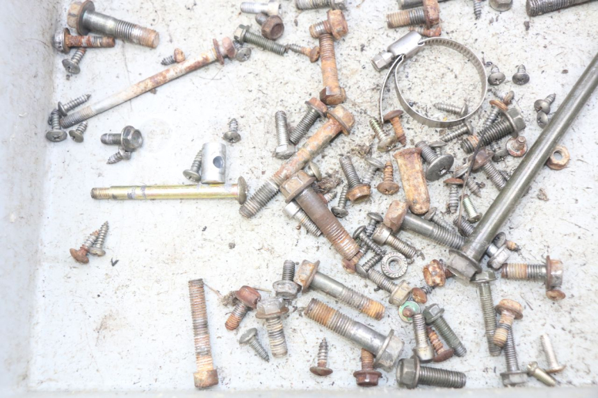 photo de BOLSA DE TORNILLERÍA TORNILLO EUROCKA MATADOR 4T 50 (2010 - 2016) - Otra perspectiva