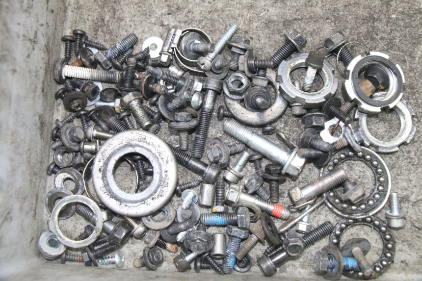 photo de TORNILLOS MBK OVETTO ONE 2T 50 (2013 - 2017) - Vista principal