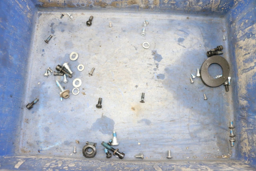 photo de TORNILLOS XIAOMI MI PRO 2 1 - Vista principal