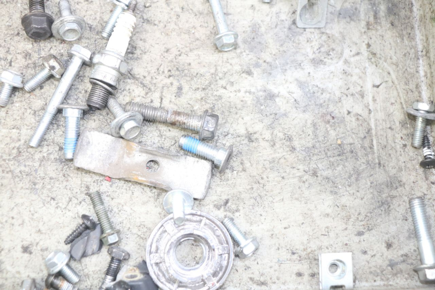 photo de BOLSA DE TORNILLERÍA TORNILLO JM MOTORS MIA 50 (2017 - 2020) - Primer plano técnico