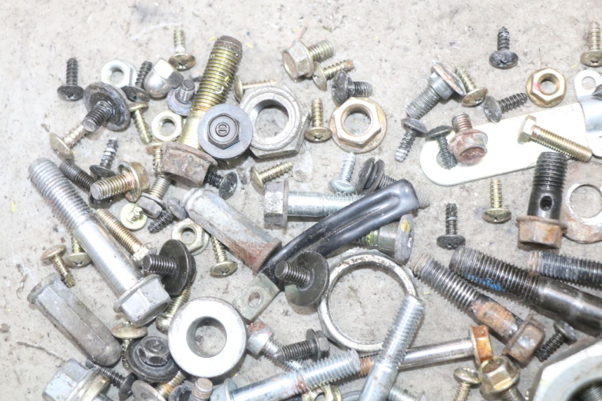 photo de BOLSA DE TORNILLERÍA TORNILLO SYM MIO 50 (2011 - 2017) - Detalle de la pieza