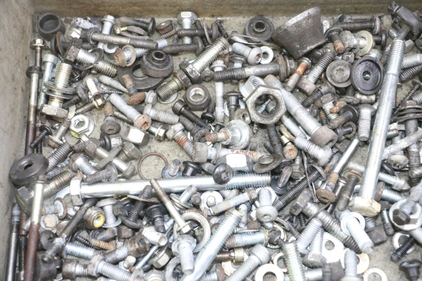 photo de TORNILLOS PIAGGIO MP3 LT 300 (2010 - 2016) - Detalle de la pieza