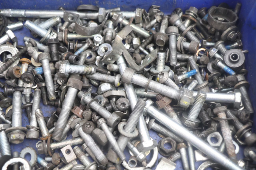 photo de TORNILLOS PIAGGIO MP3 500 (2016 - 2018) - Zoom estado de uso
